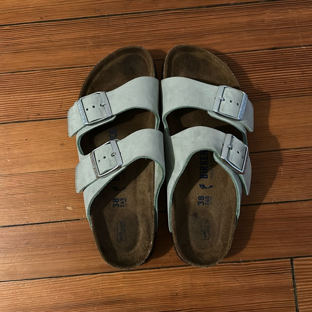 Women’s Size 38 Birkenstock, Green